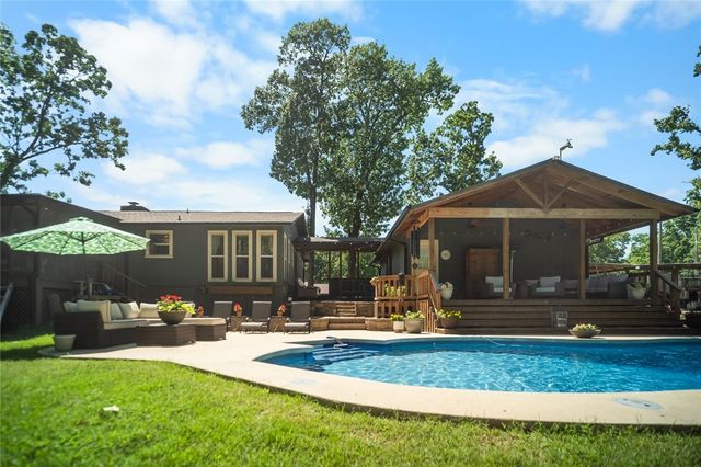 8670 Wild Cherry Drive, Rogers, AR 72756