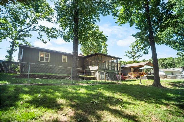 8670 Wild Cherry Drive, Rogers, AR 72756