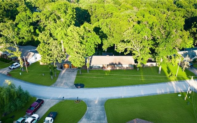8670 Wild Cherry Drive, Rogers, AR 72756