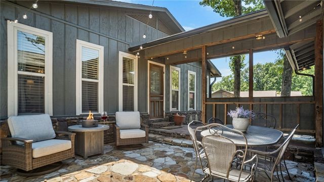 8670 Wild Cherry Drive, Rogers, AR 72756