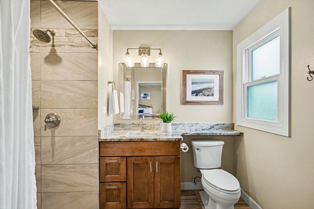 610 W Noyes Street, Arlington Heights, IL 60005