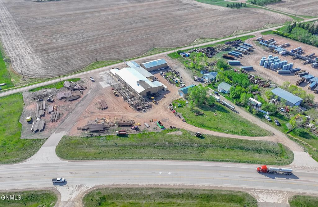 6551 Highway 40, Tioga, ND 58852