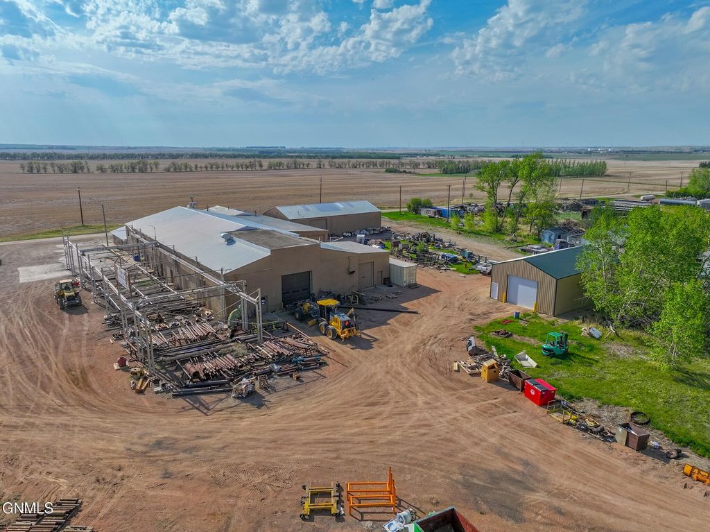 6551 Highway 40, Tioga, ND 58852 photo 3