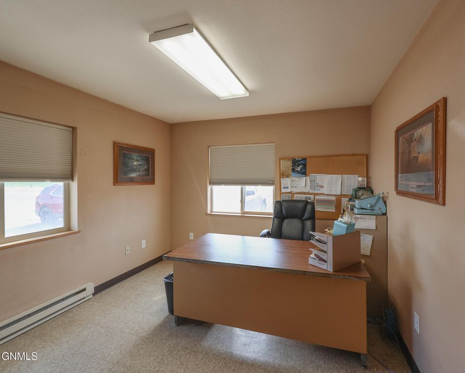 6551 Highway 40, Tioga, ND 58852 photo 7