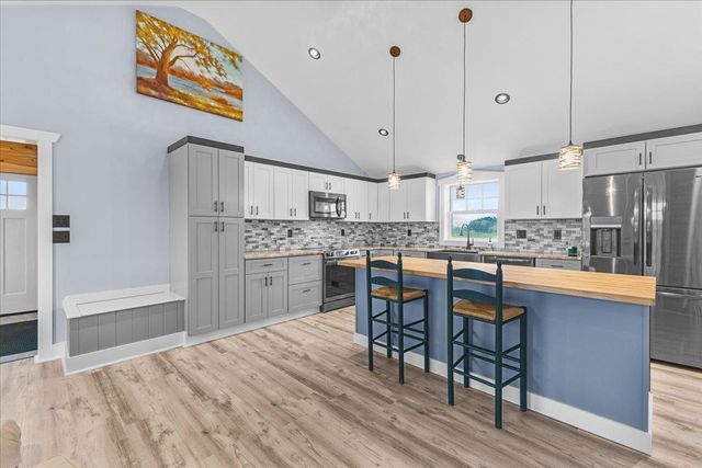 2801 Route 7 South, Middlebury, VT 05753
