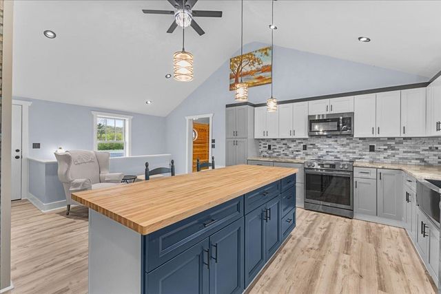 2801 Route 7 South, Middlebury, VT 05753