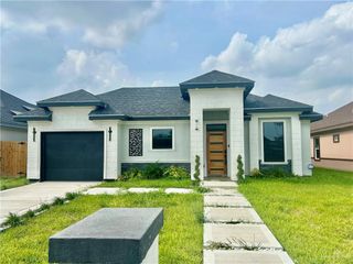 514 Tower Oak Drive, Alamo, TX 78516