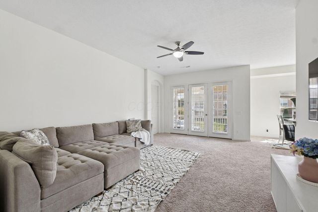 3796 Evelynton Avenue, Lewis Center, OH 43035