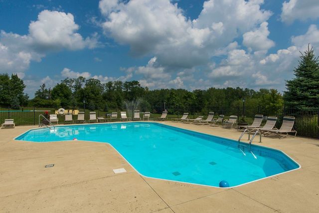 3796 Evelynton Avenue, Lewis Center, OH 43035
