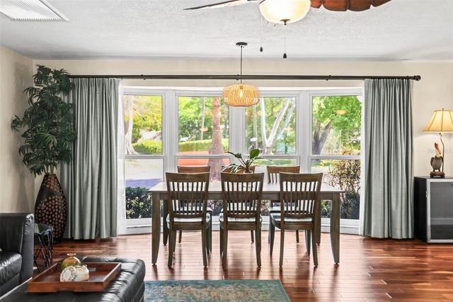 1600 PARK STREET N, St Petersburg, FL 33710