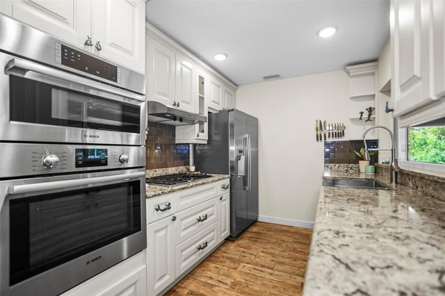 1600 PARK STREET N, St Petersburg, FL 33710