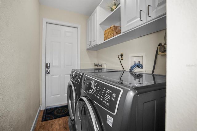 1600 PARK STREET N, St Petersburg, FL 33710