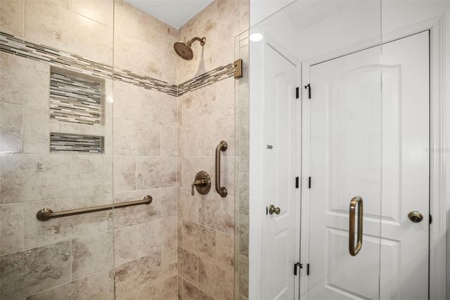 1600 PARK STREET N, St Petersburg, FL 33710