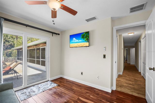 1600 PARK STREET N, St Petersburg, FL 33710