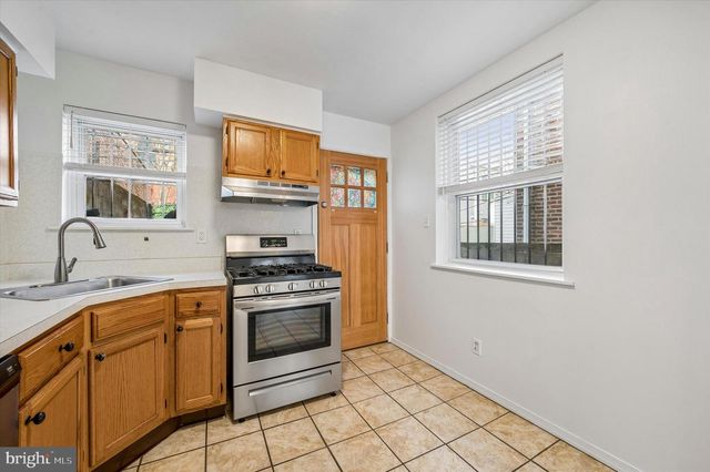 2729 REED ST, Philadelphia, PA 19146