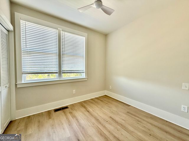 UNIT 1 Jarrard Street W, Cleveland, GA 30528