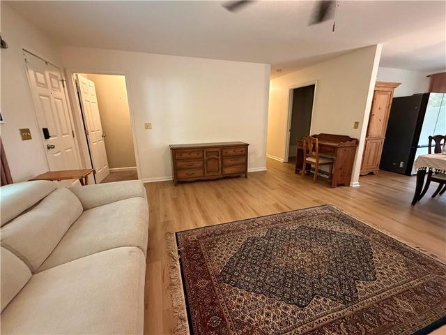 2503 Ridgecrest Drive NW, Kennesaw, GA 30152