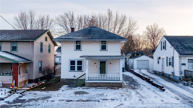 1624 May Place NE, Canton, OH 44705