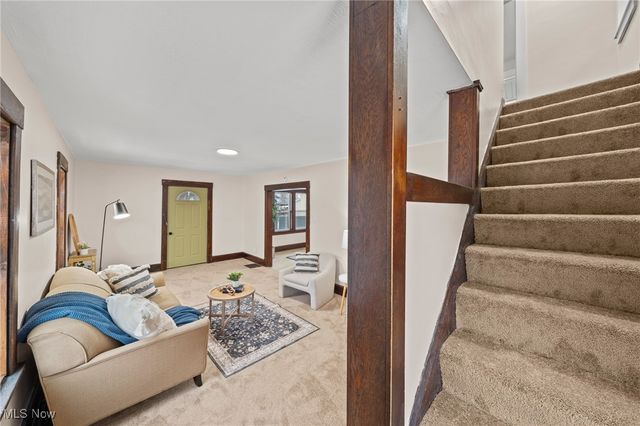 1624 May Place NE, Canton, OH 44705