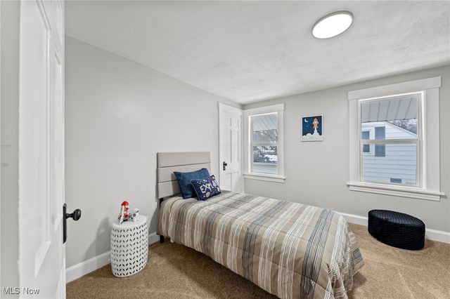 1624 May Place NE, Canton, OH 44705