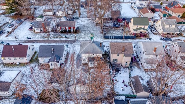 1624 May Place NE, Canton, OH 44705