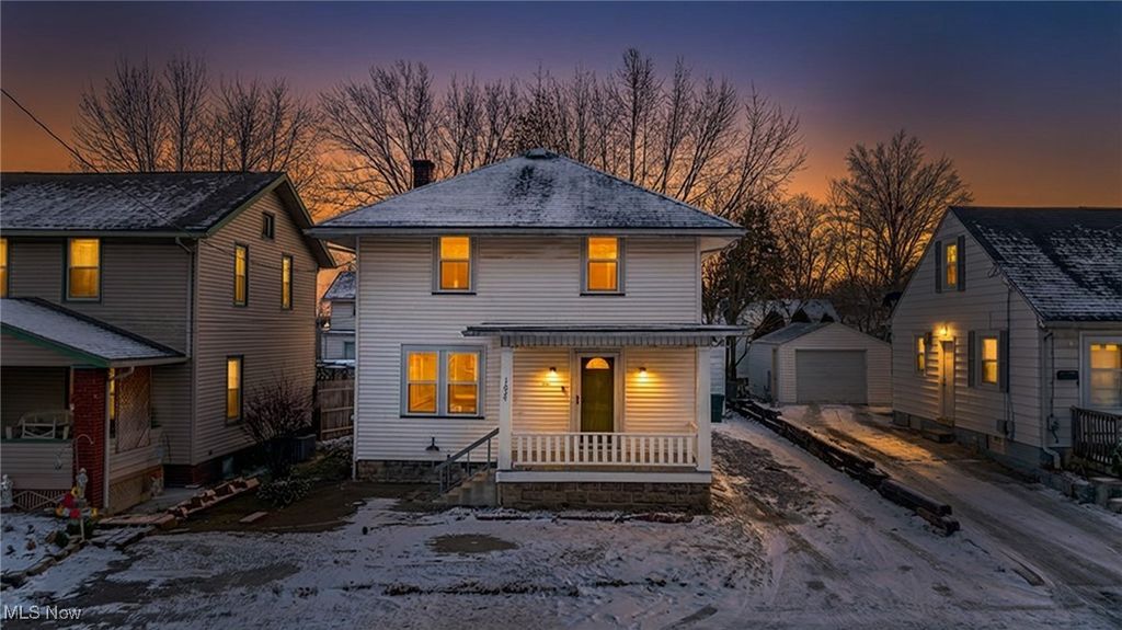 1624 May Place NE, Canton, OH 44705