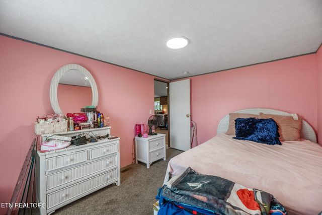521 Old Poplar Springs Rd, Kingston, TN 37763