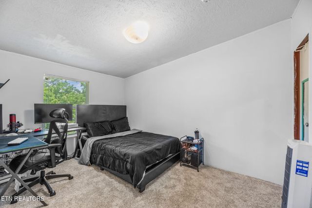 521 Old Poplar Springs Rd, Kingston, TN 37763