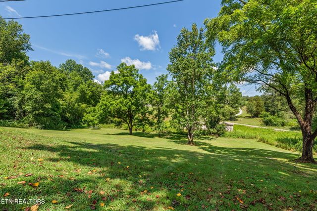 521 Old Poplar Springs Rd, Kingston, TN 37763