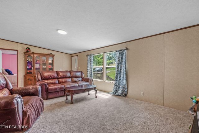 521 Old Poplar Springs Rd, Kingston, TN 37763