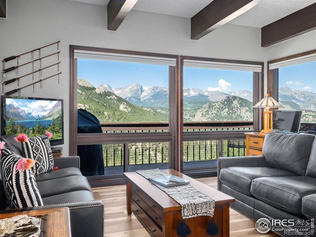 1426 St Moritz Trail, Estes Park, CO 80517