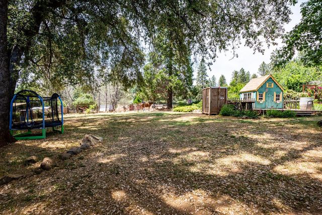 19805 Shake Ridge Rd, Volcano, CA 95689