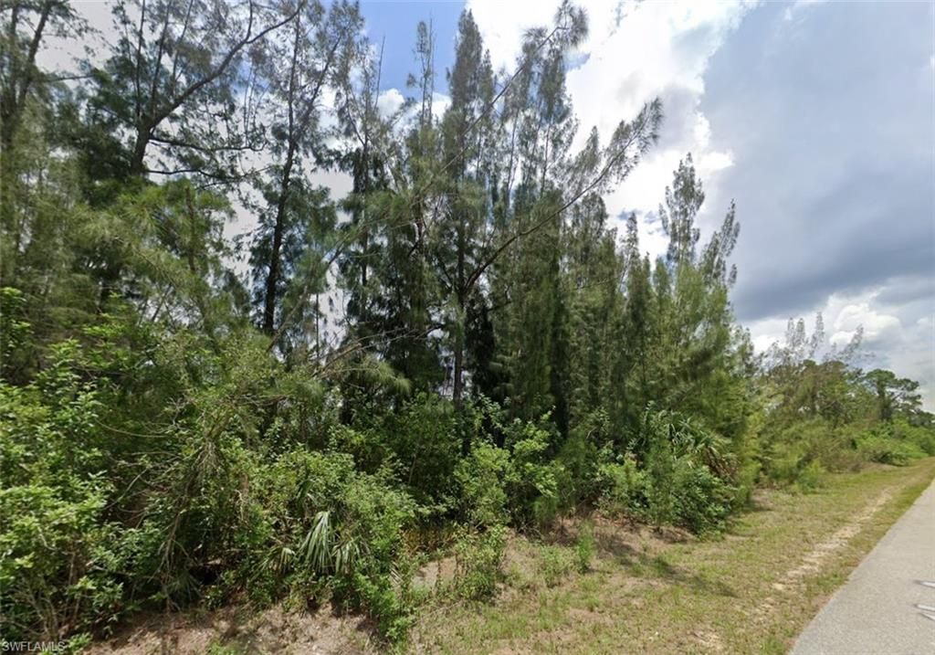 1615 North AVE, LEHIGH ACRES, FL 33972 — exterior