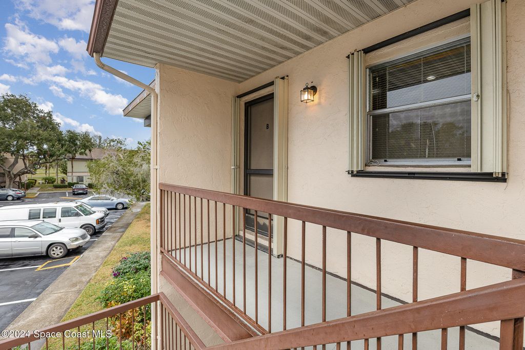 2503 Bogey Lane 6-B, Melbourne, FL 32935
