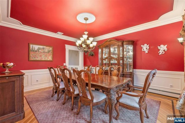212 Old Sand Road, Fairfield, NJ 07004