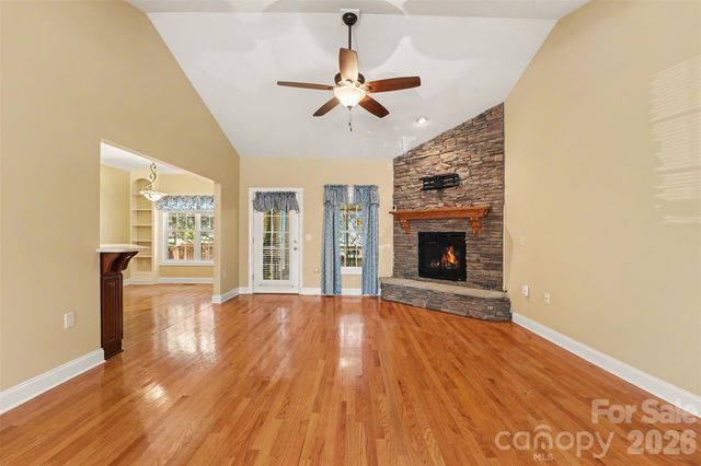 3563 Wandering Lane NE 33, Hickory, NC 28601