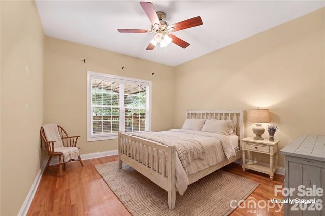 3563 Wandering Lane NE 33, Hickory, NC 28601