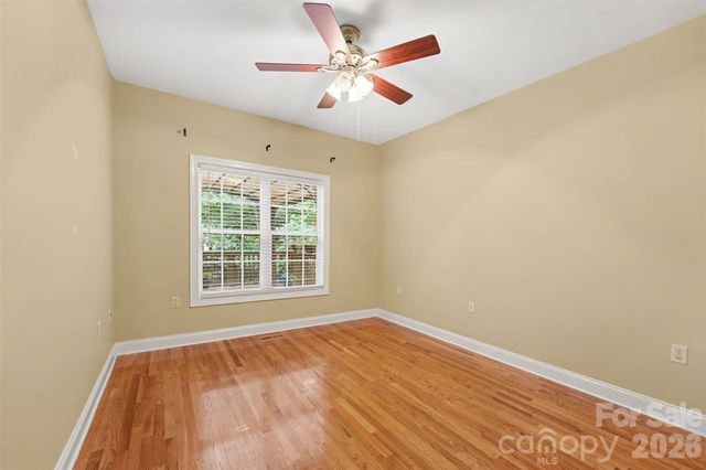 3563 Wandering Lane NE 33, Hickory, NC 28601