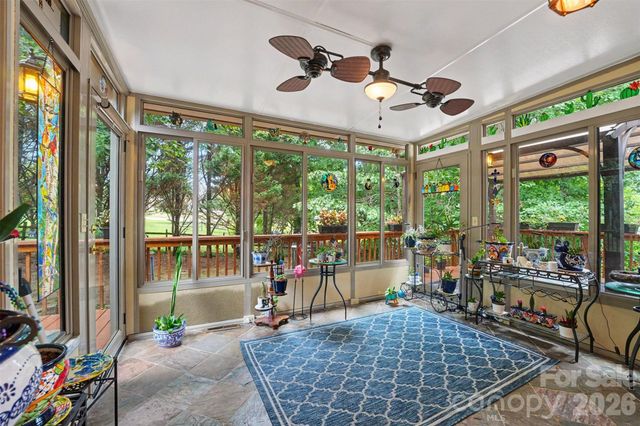3563 Wandering Lane NE 33, Hickory, NC 28601