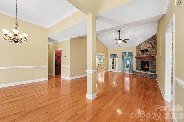 3563 Wandering Lane NE 33, Hickory, NC 28601