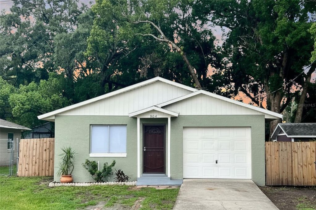904 24TH STREET, Orlando, FL 32805