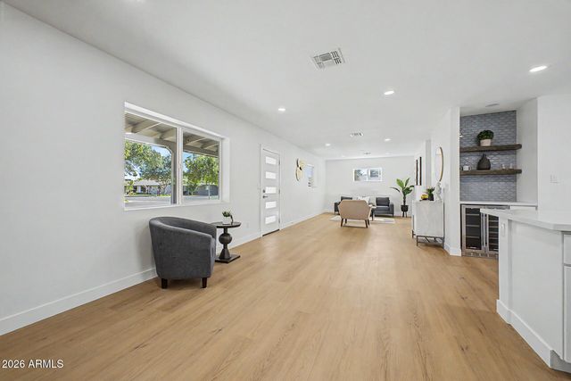 928 E GEORGIA Avenue, Phoenix, AZ 85014