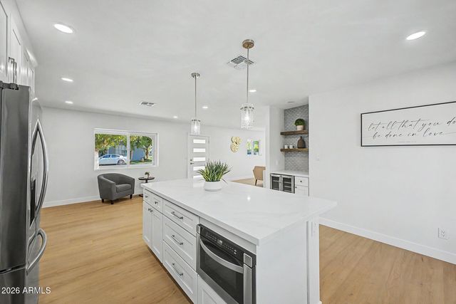 928 E GEORGIA Avenue, Phoenix, AZ 85014