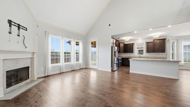 8652 BRANSON DR, Bartlett, TN 38133