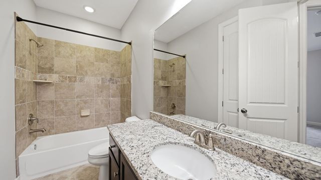 8652 BRANSON DR, Bartlett, TN 38133