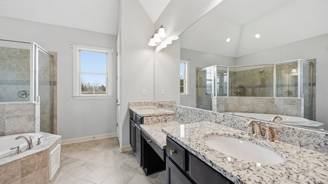 8652 BRANSON DR, Bartlett, TN 38133