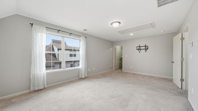 8652 BRANSON DR, Bartlett, TN 38133