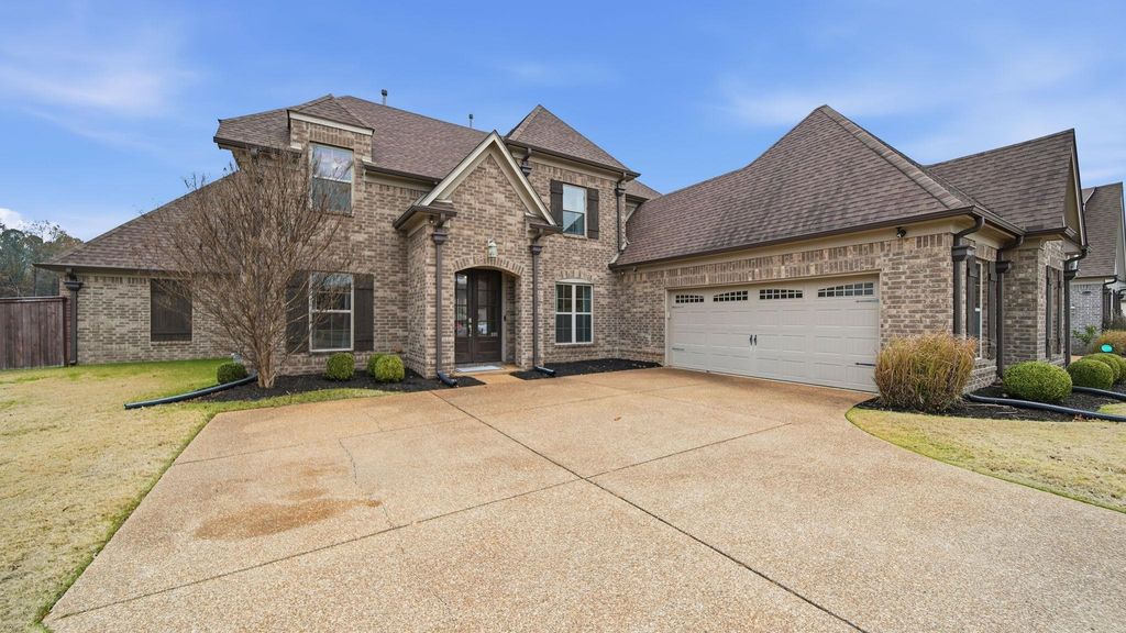 8652 BRANSON DR, Bartlett, TN 38133