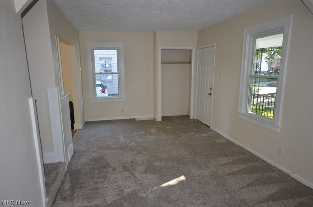 409 The Brooklands Avenue, Akron, OH 44305