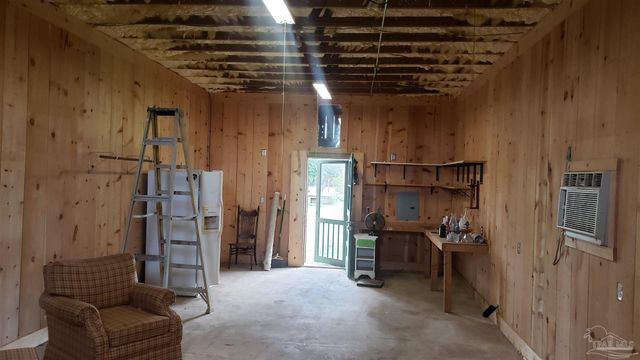 8100 Chumuckla Hwy, Milton, FL 32571